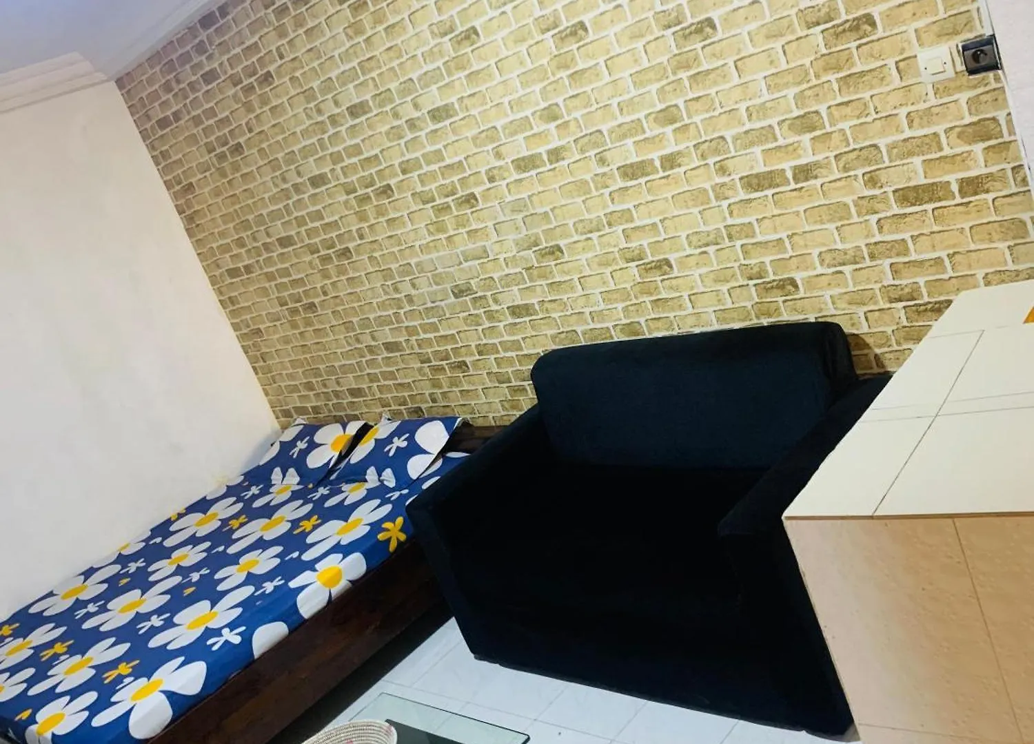 Apartment Jolie Mini Studio Americain Dakar