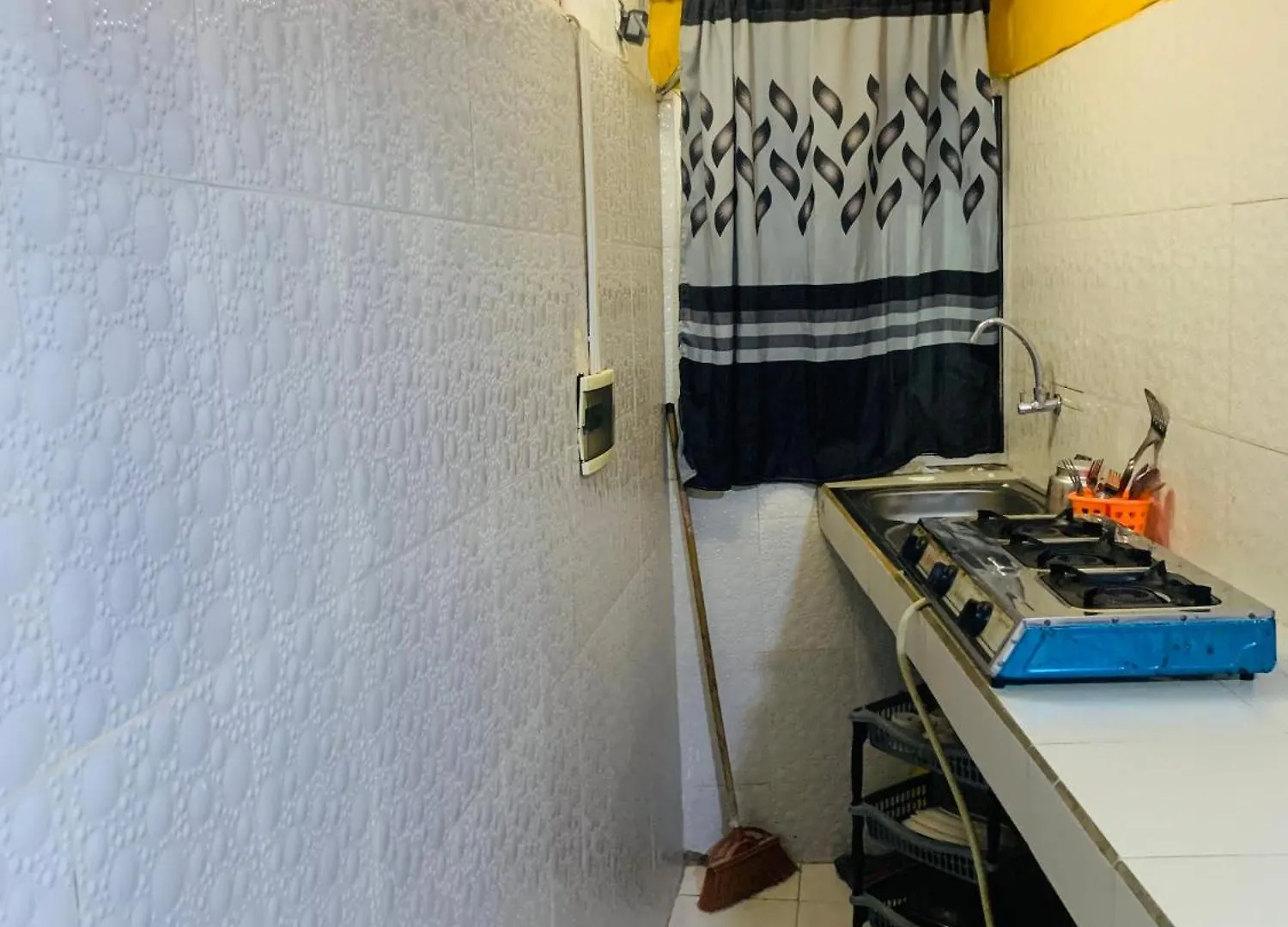 Apartment Jolie Mini Studio Americain Dakar